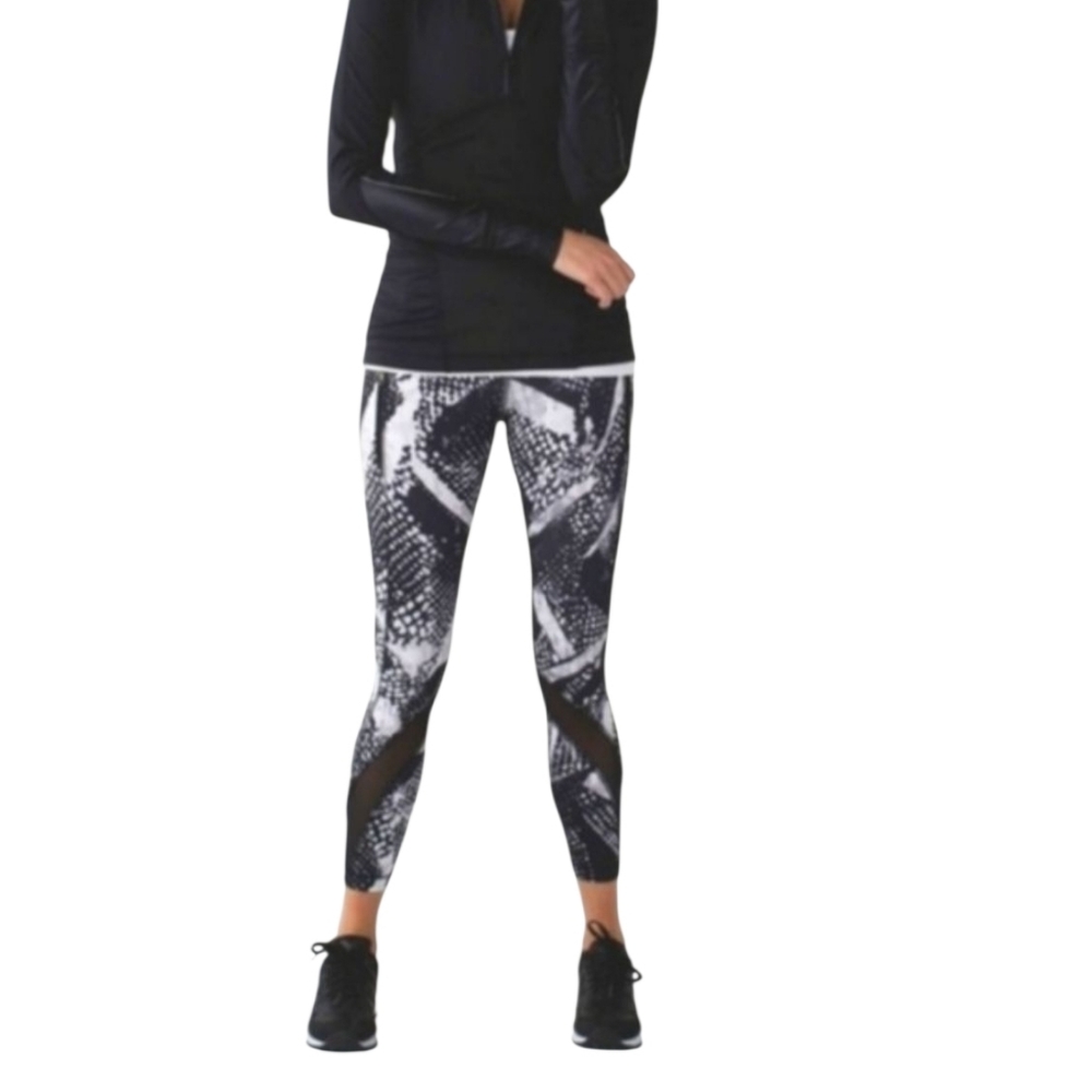 Lululemon Inspire Toght II Mesh Leggings In The Static Mist Black White Print 6